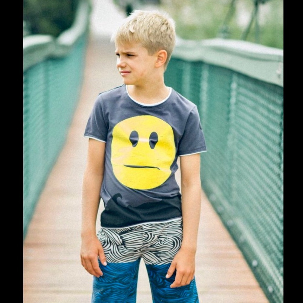 NWT Boys MINI SHATSU “Have A Surf Day Tee”.